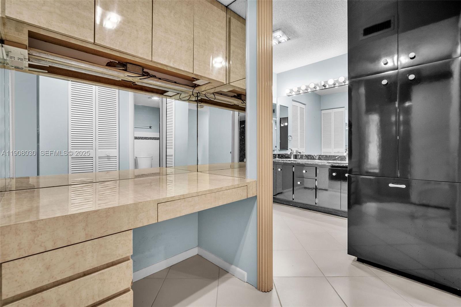 2810 N 46th Ave # F655