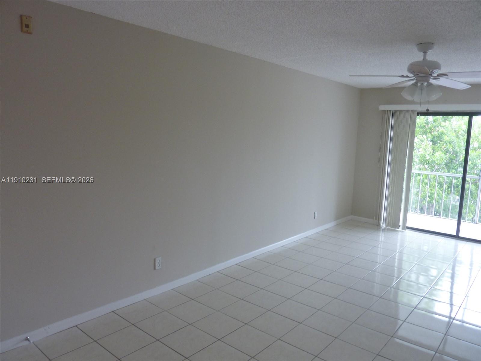 180 Cypress Club Dr # 834