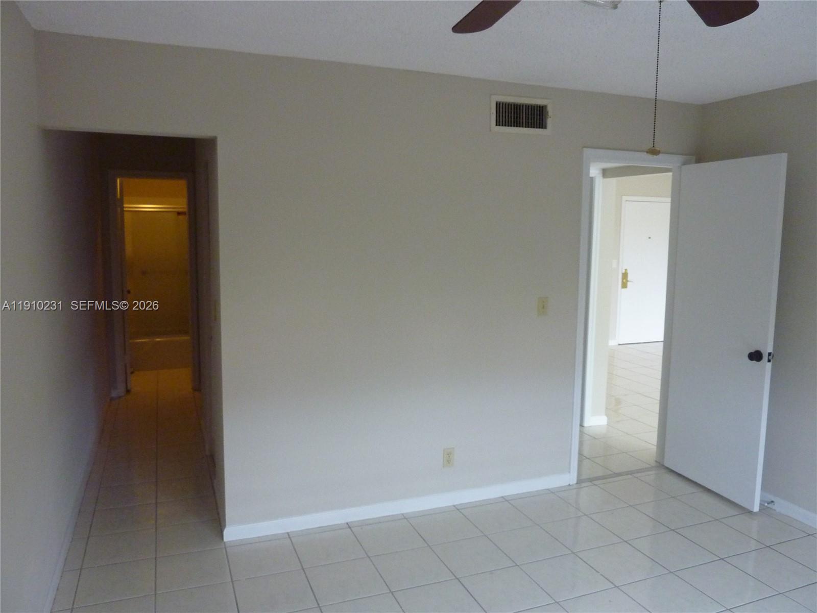 180 Cypress Club Dr # 834