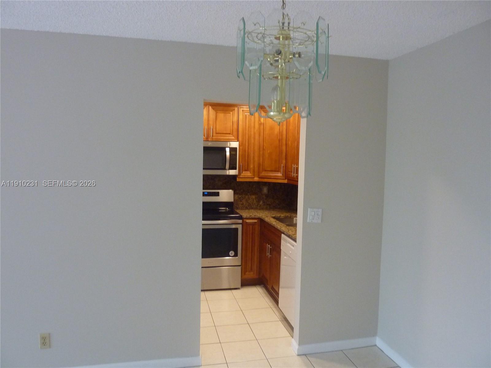 180 Cypress Club Dr # 834