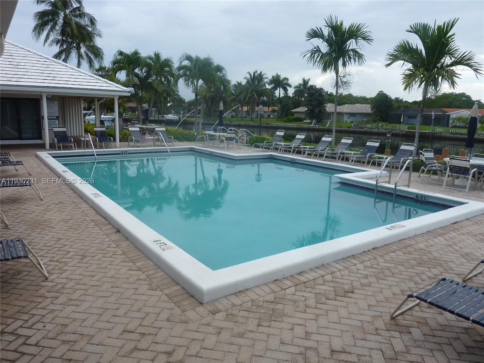 180 Cypress Club Dr # 834