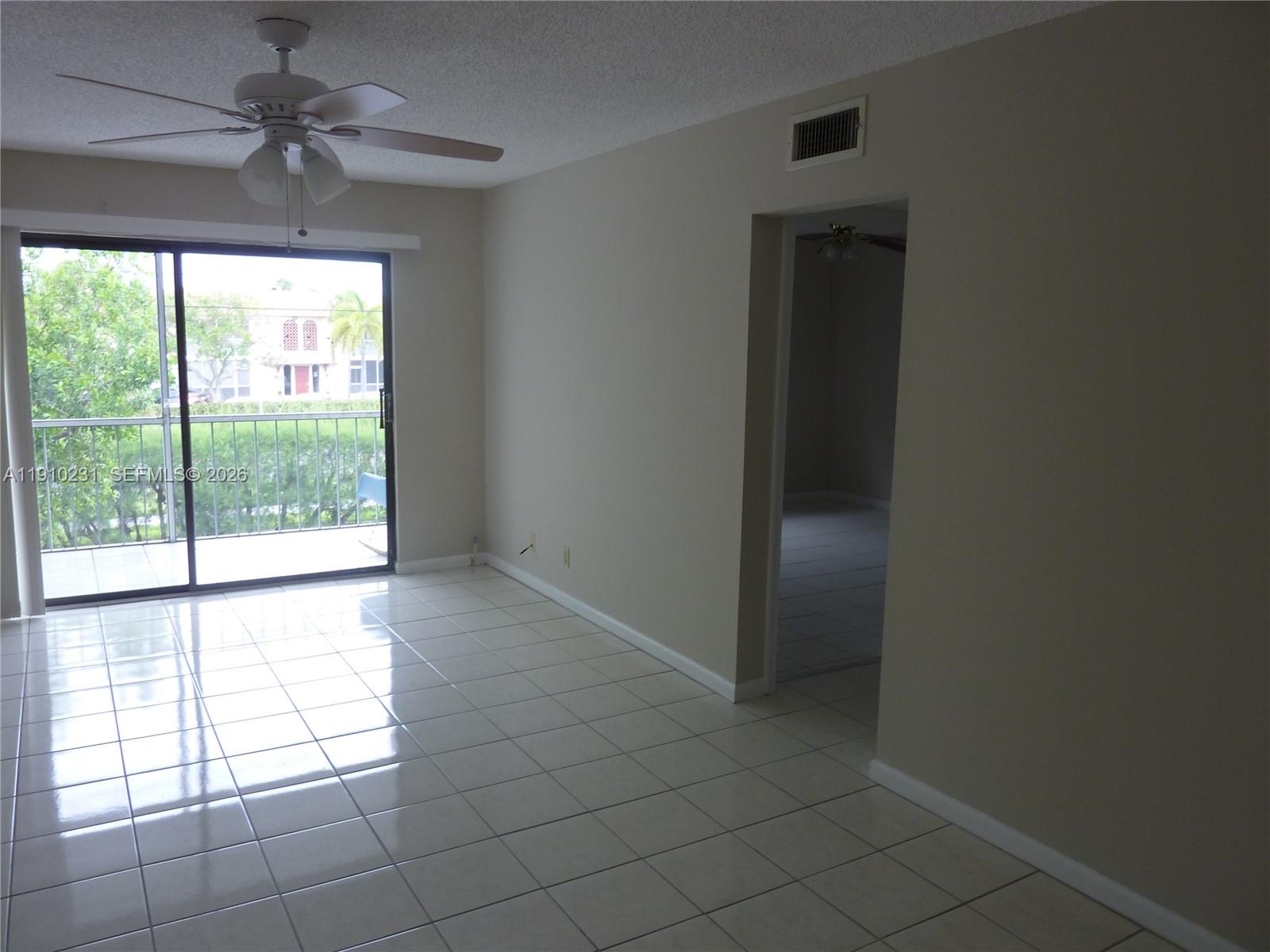 180 Cypress Club Dr # 834
