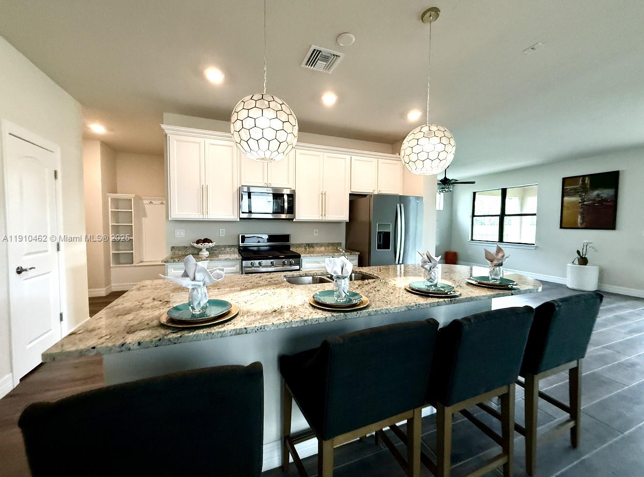 4628 E Pinehurst Trl E