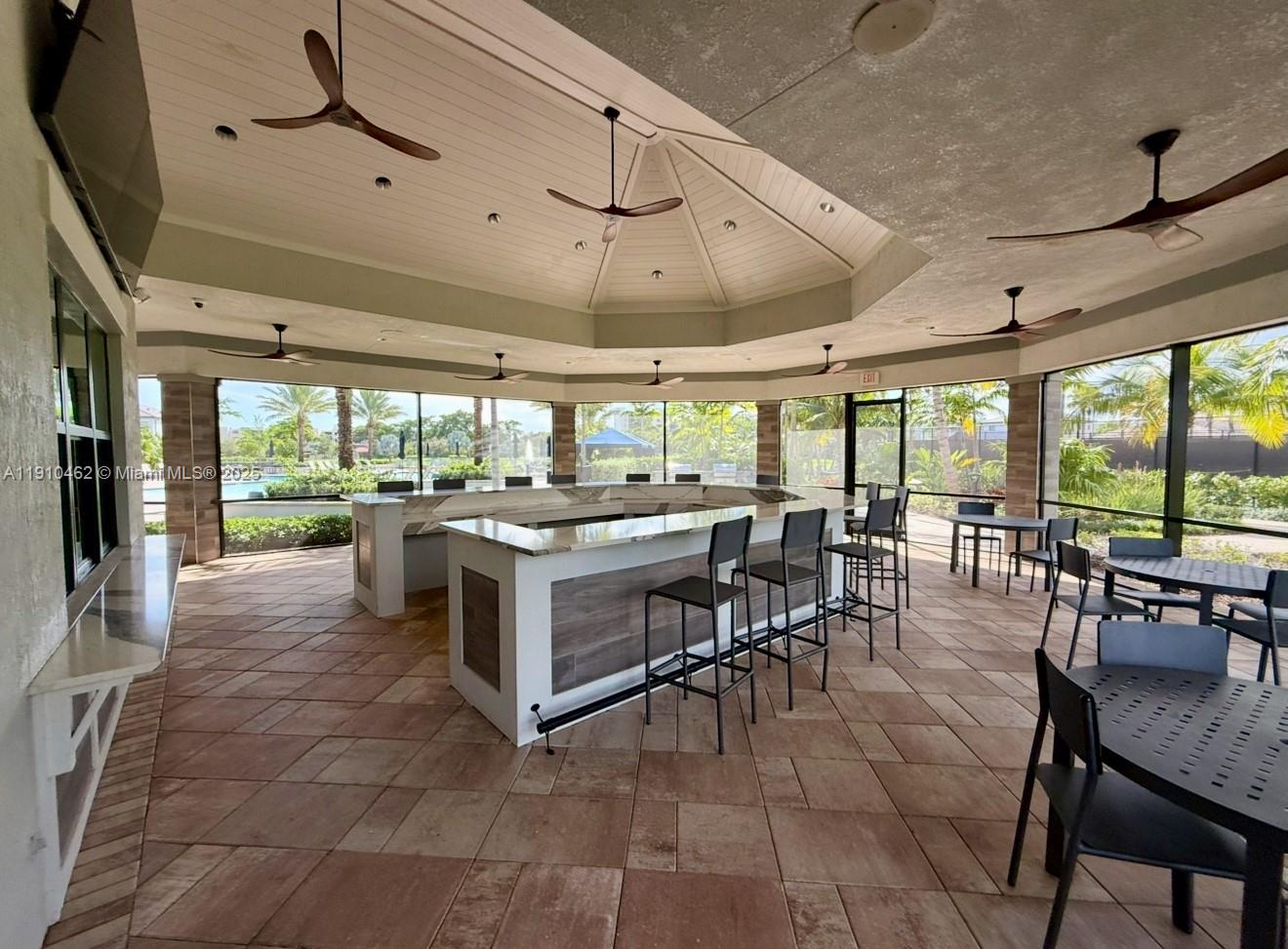 4628 E Pinehurst Trl E