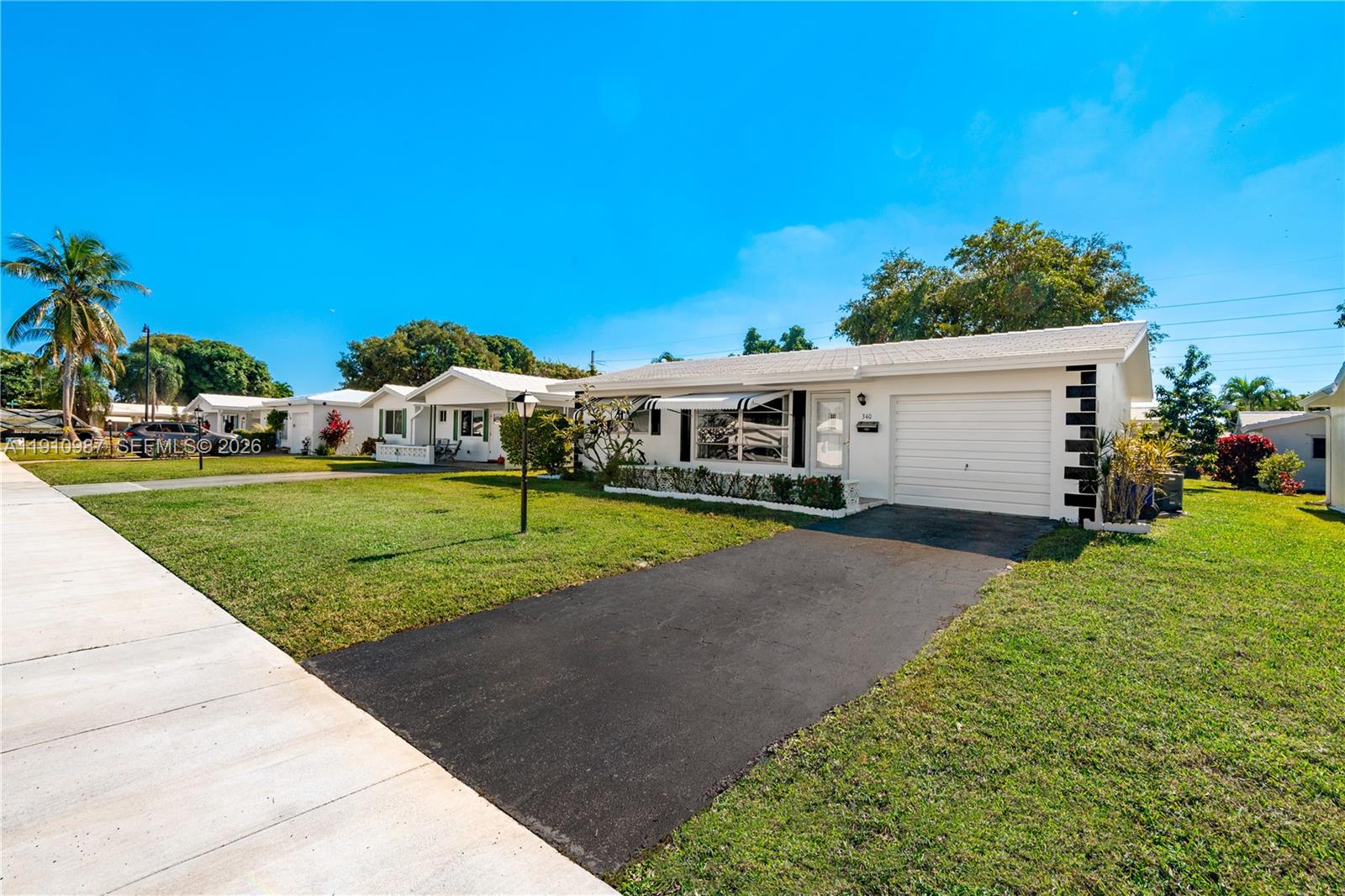 340 Leisure Blvd