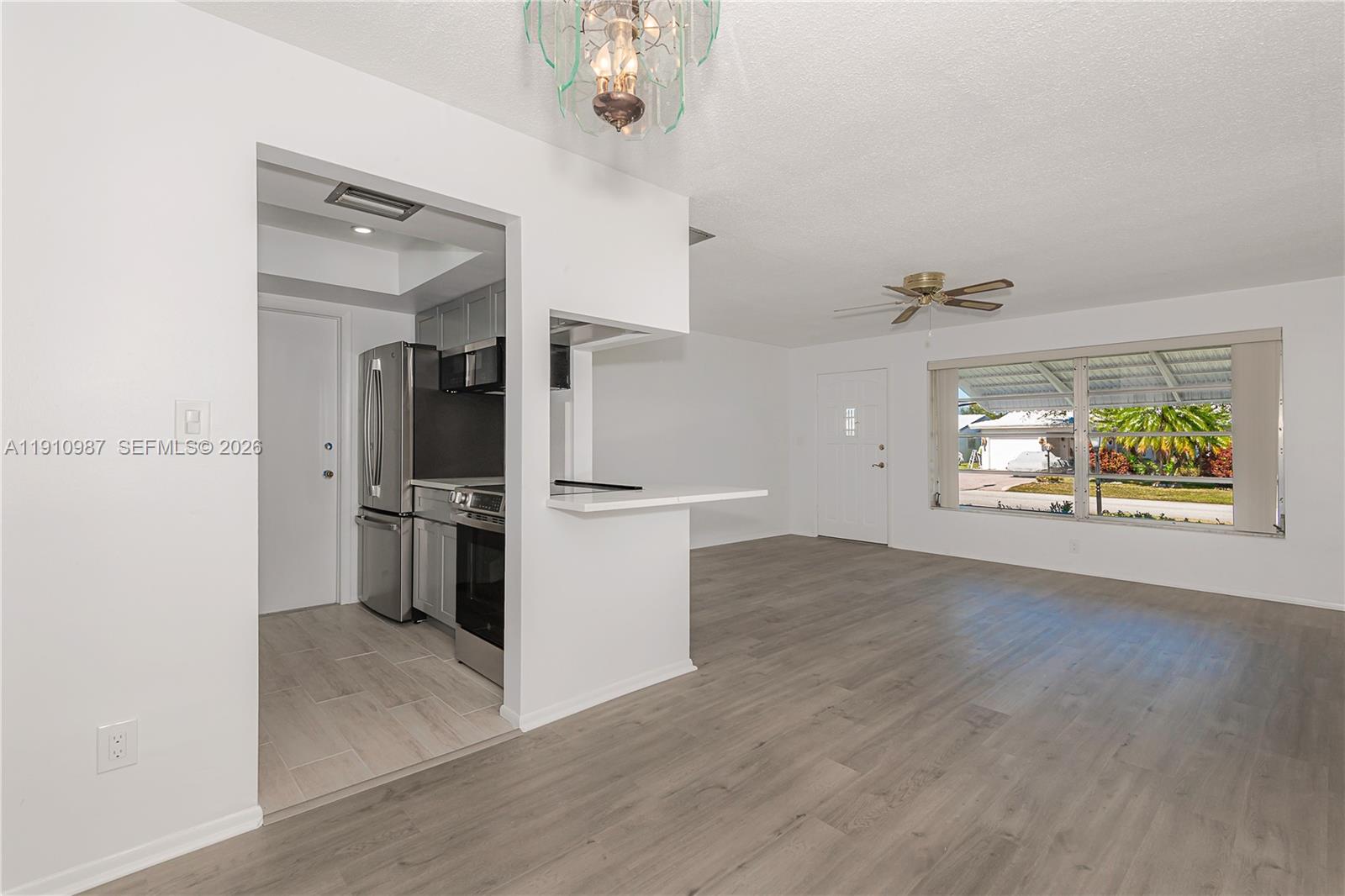 340 Leisure Blvd