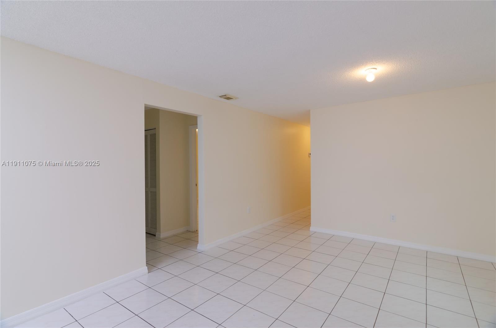 3373 SW 28th Ter # 3373