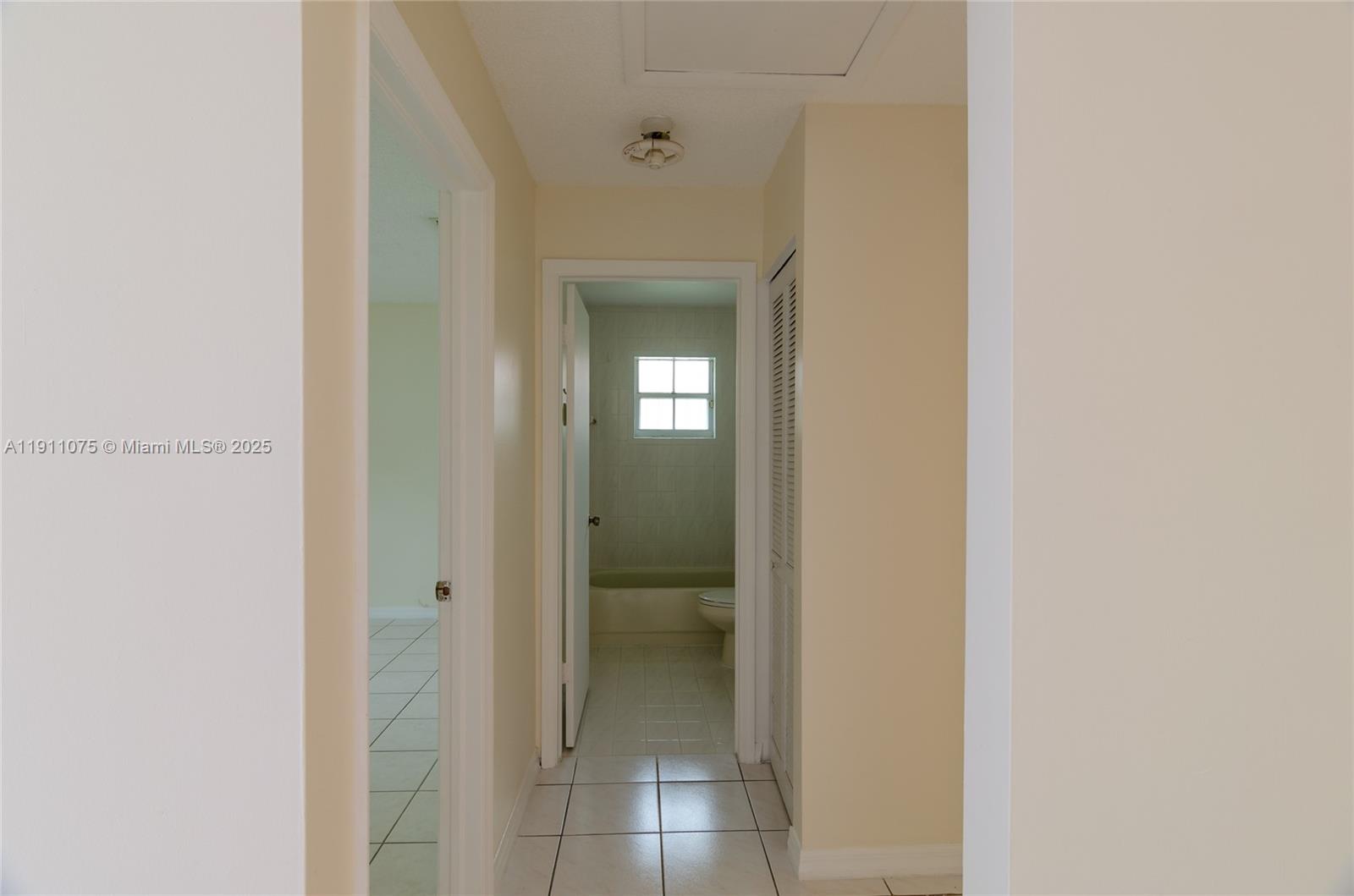 3373 SW 28th Ter # 3373