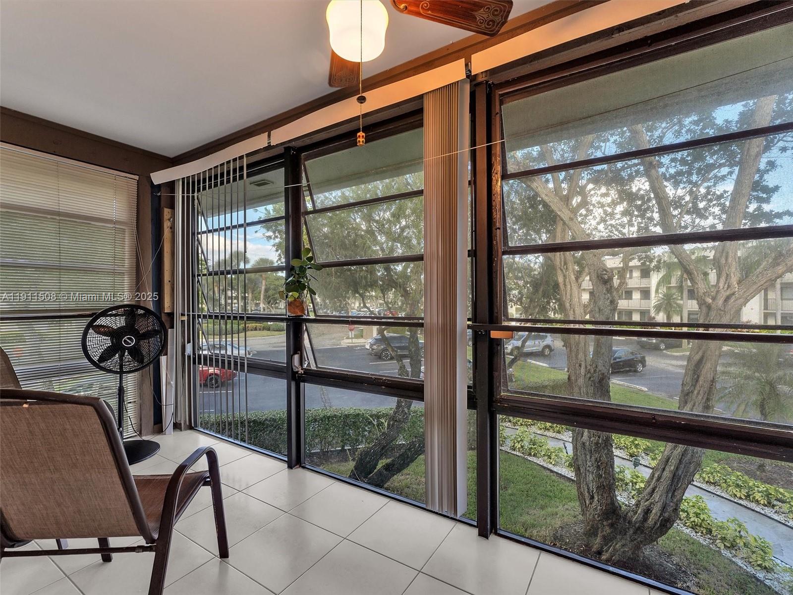 10415 E Clairmont Cir # 212