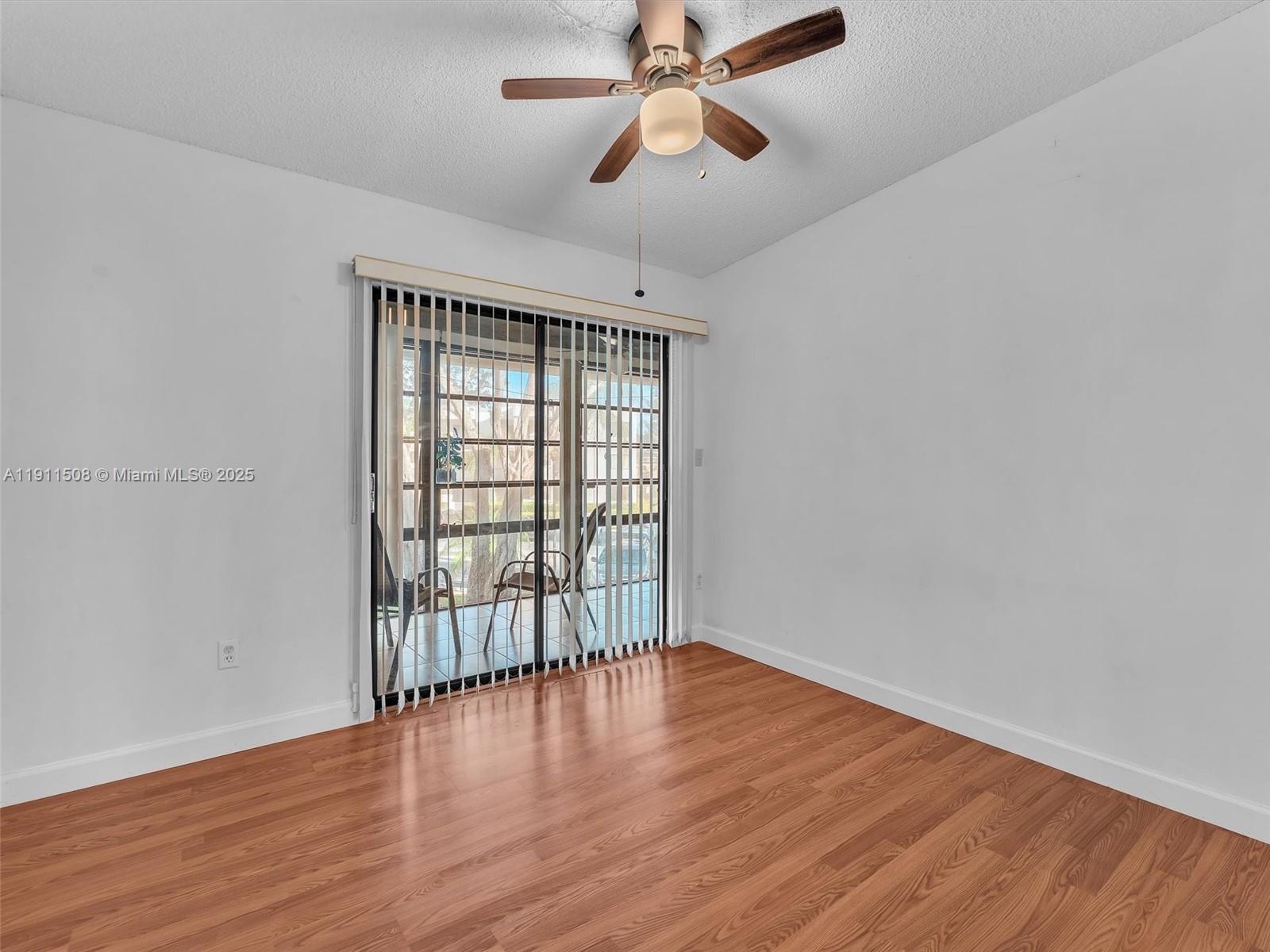10415 E Clairmont Cir # 212