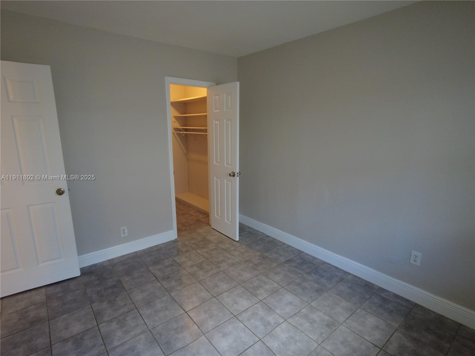 1345 NW 8th Ave # B