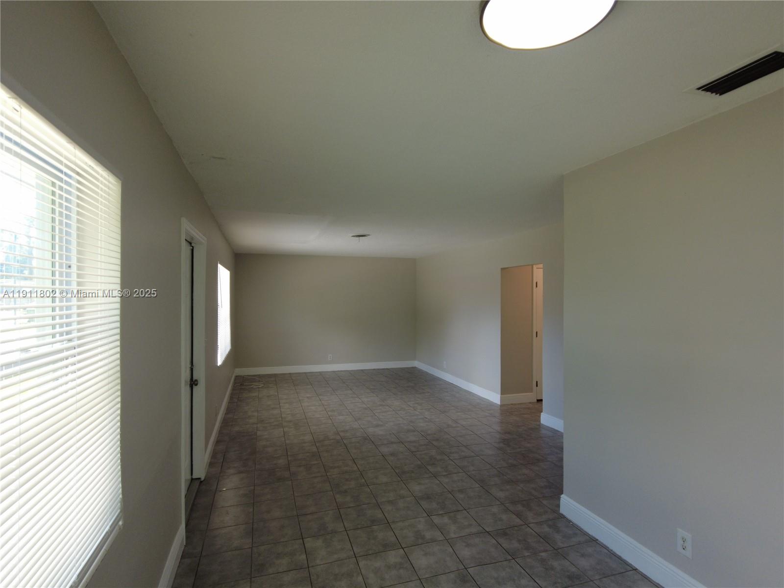 1345 NW 8th Ave # B