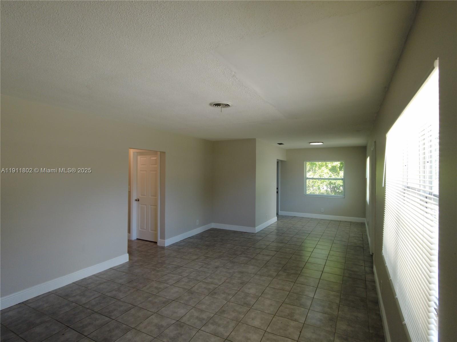 1345 NW 8th Ave # B