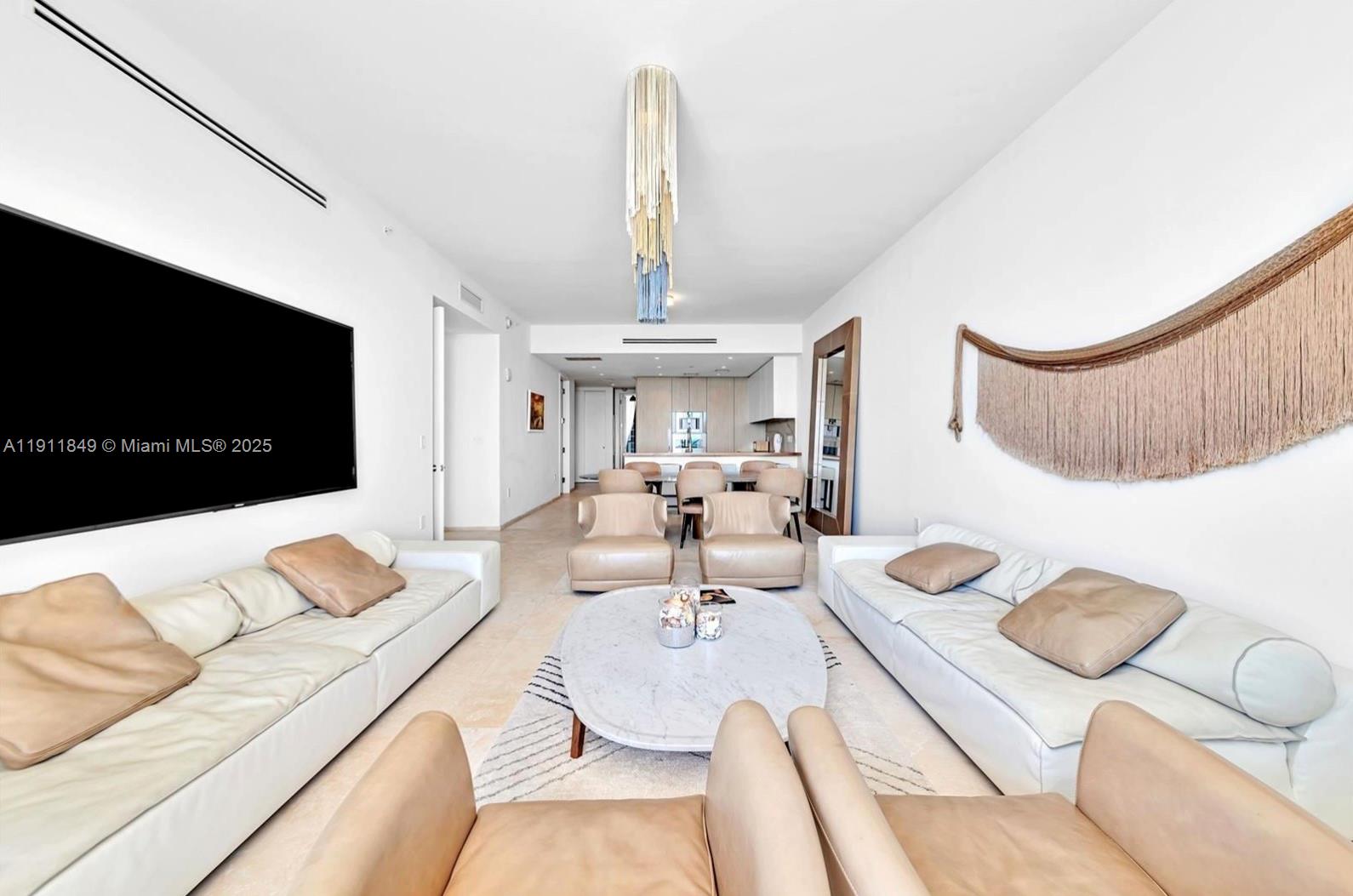 15701 Collins Ave # 703