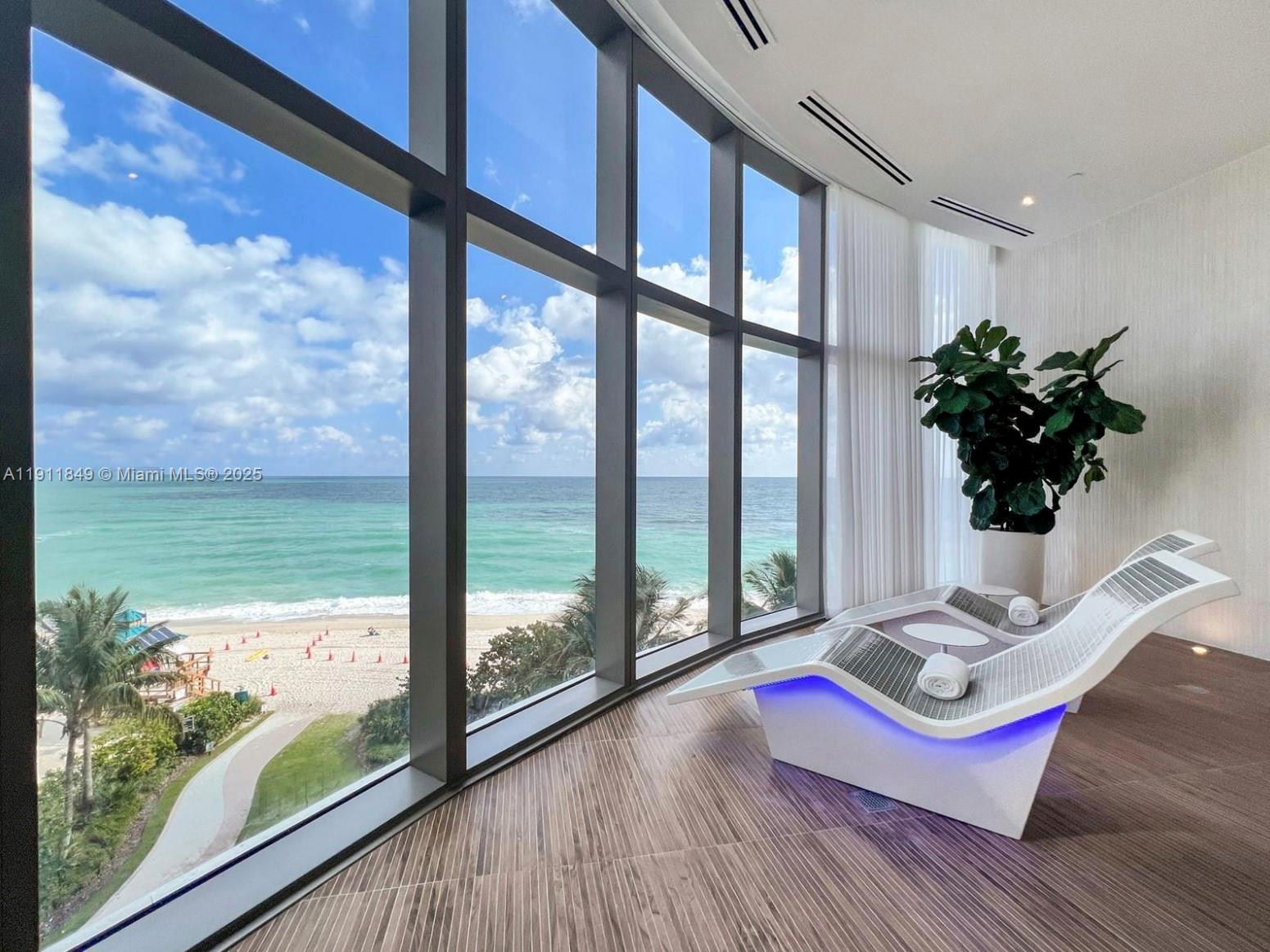 15701 Collins Ave # 703