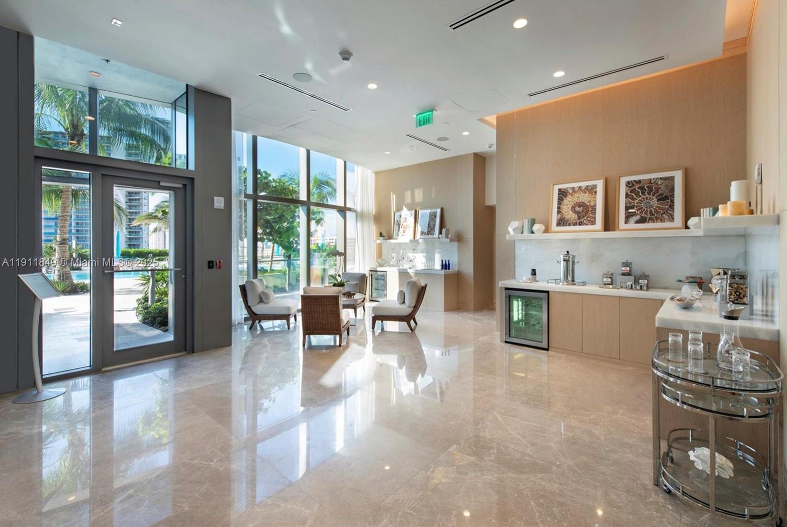 15701 Collins Ave # 703