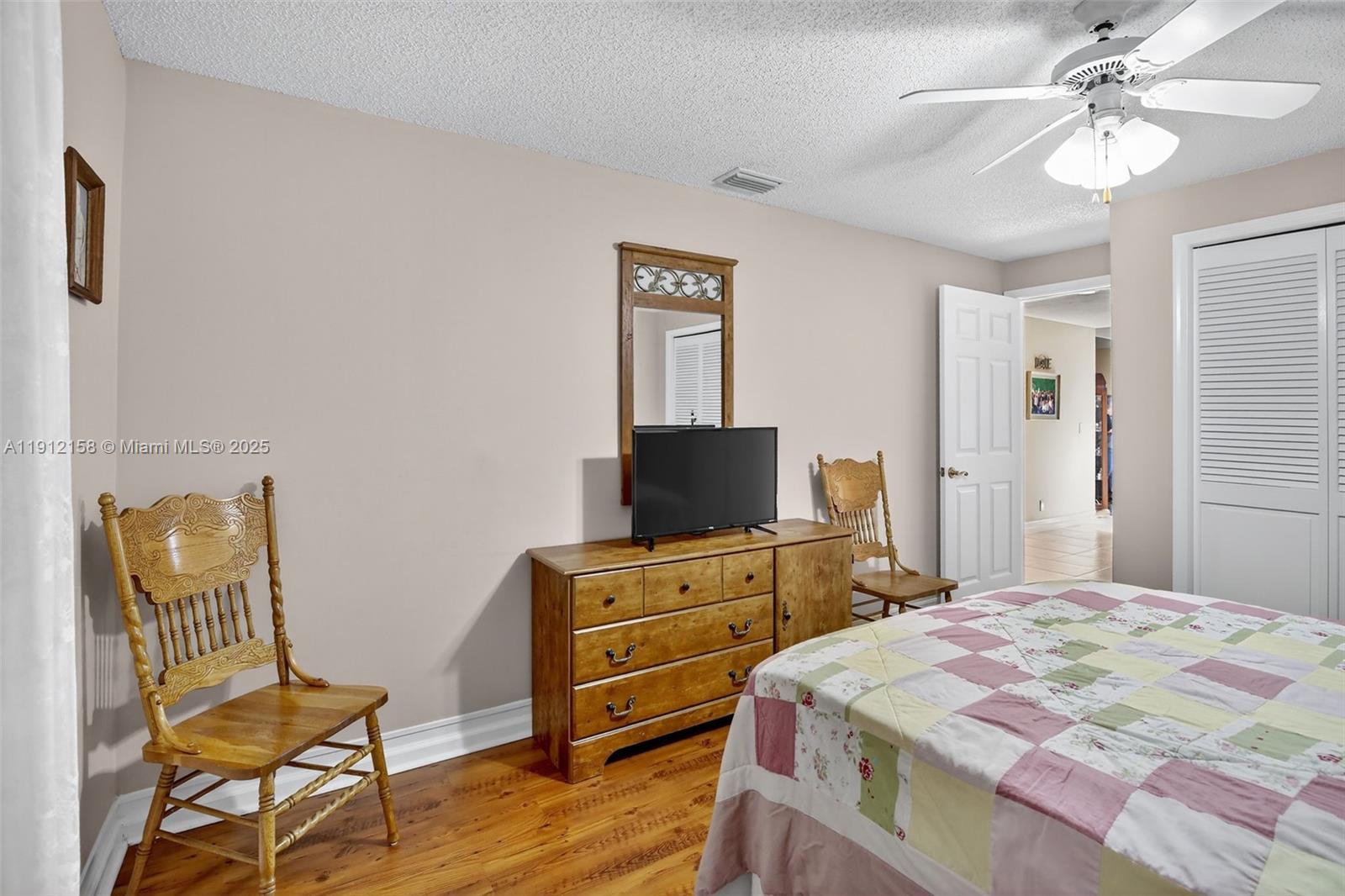 955 NW 197th Ter