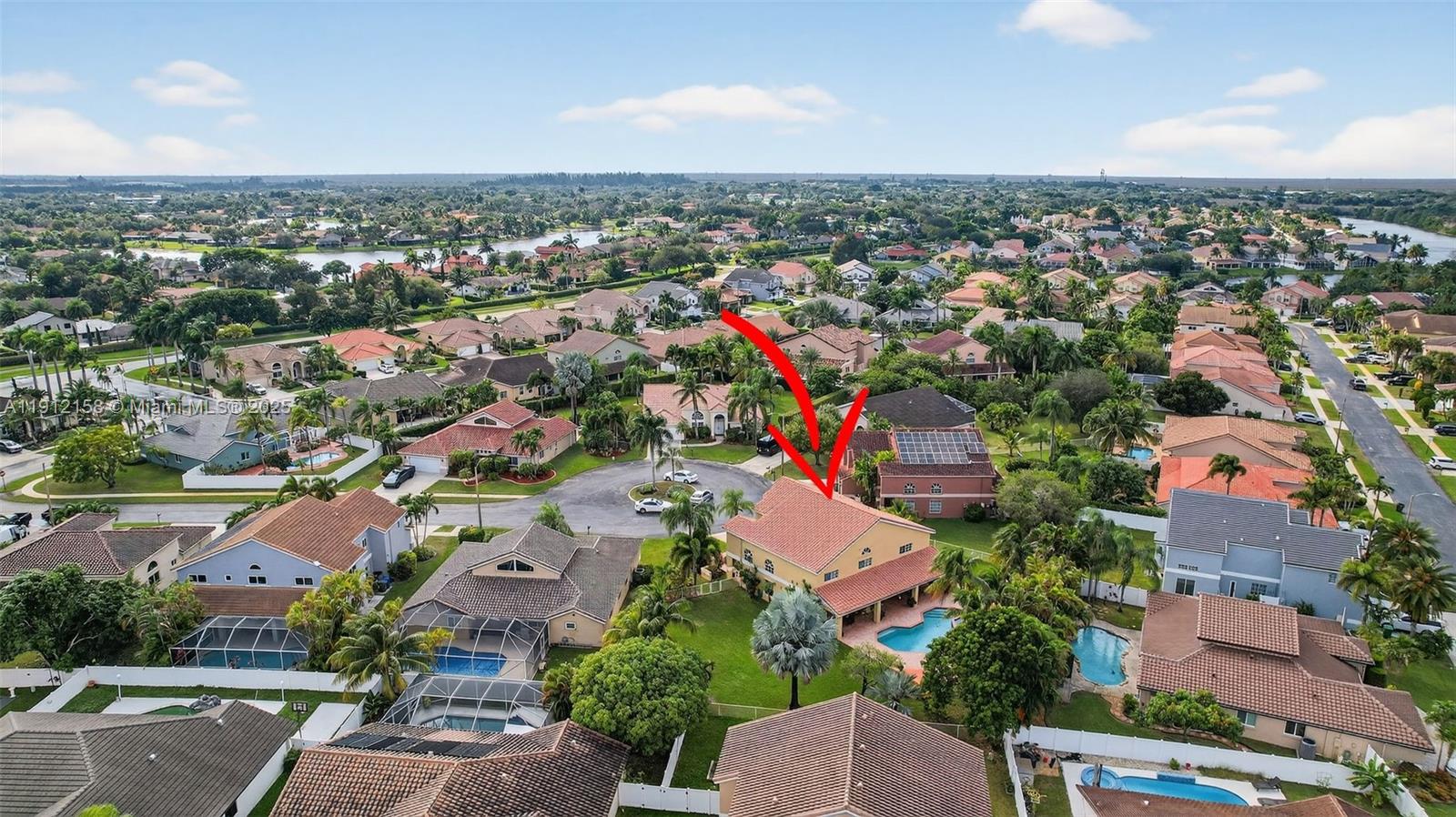 955 NW 197th Ter