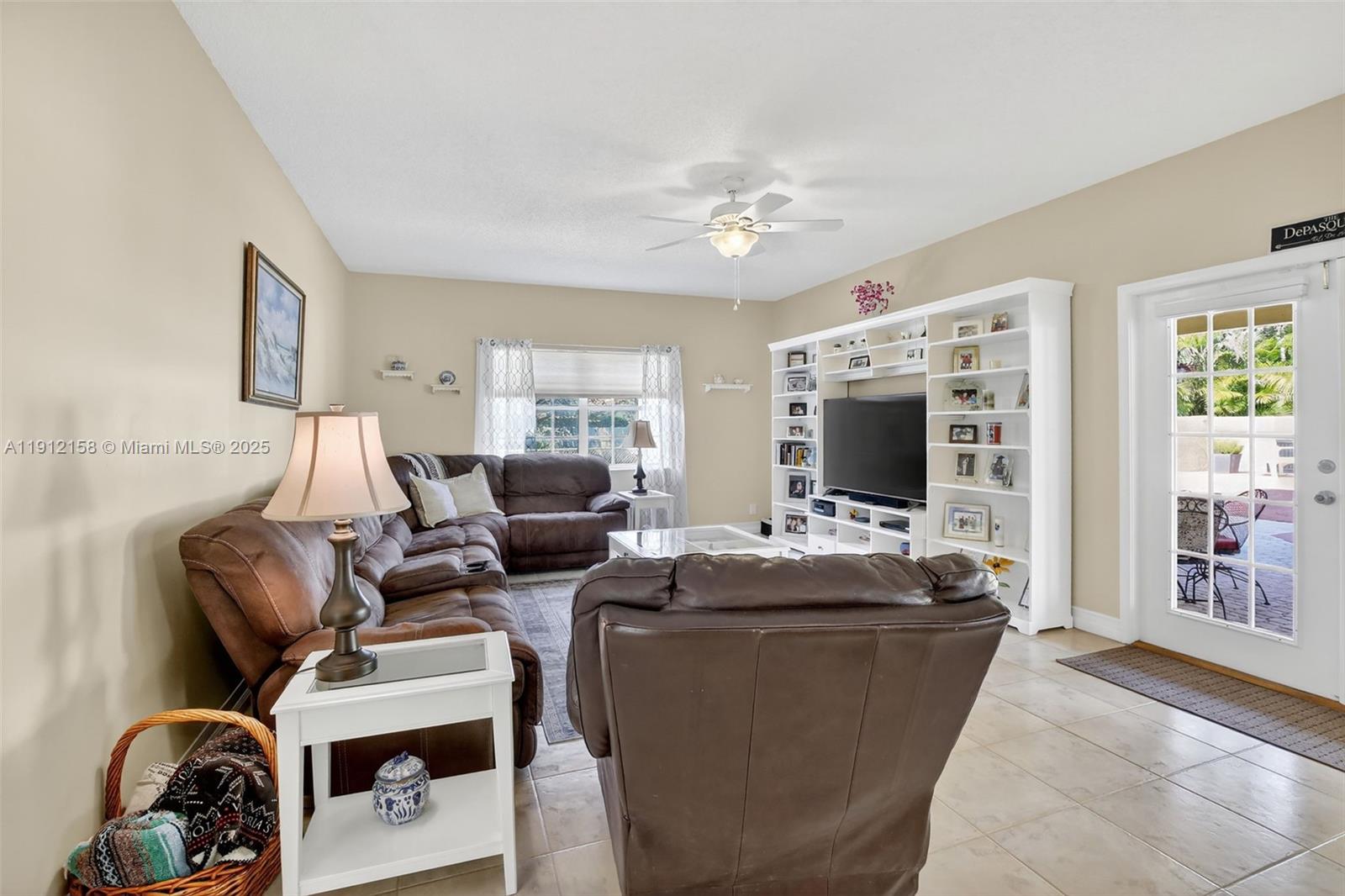 955 NW 197th Ter