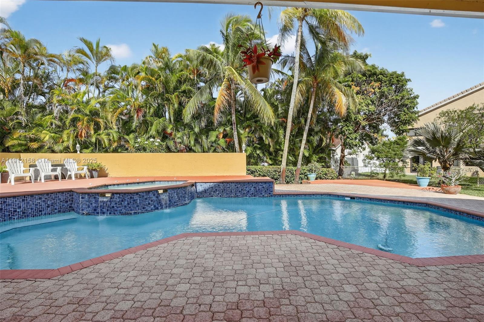 955 NW 197th Ter