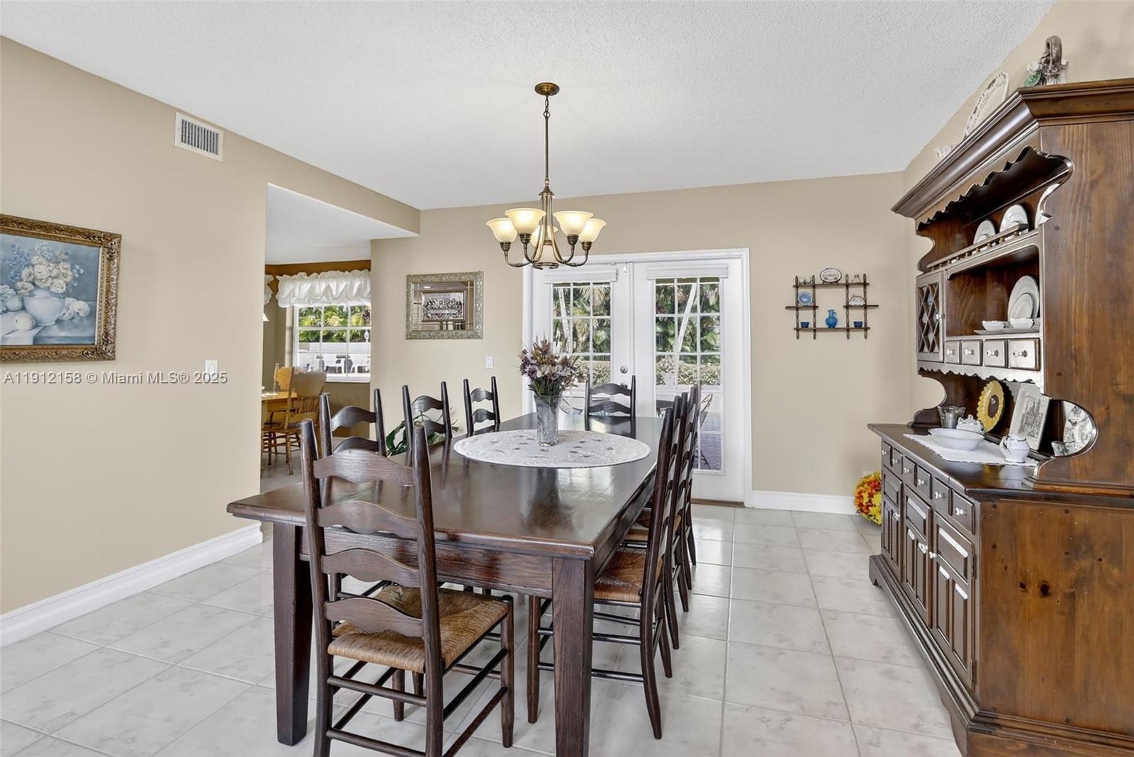 955 NW 197th Ter