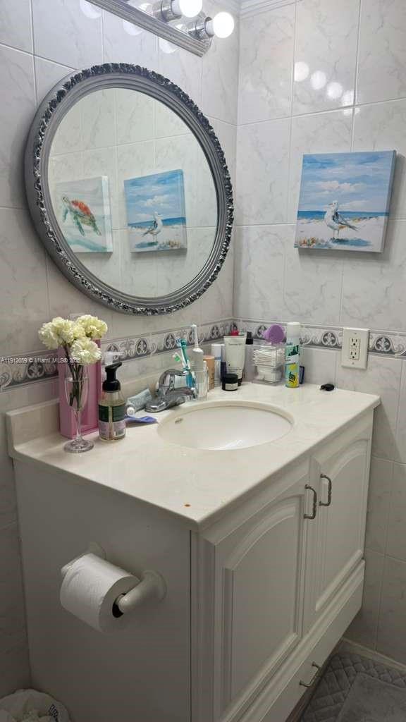 851 Three Islands Blvd # 509