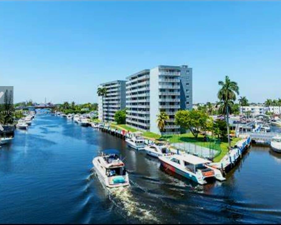 1800 NW 24th Ave # 408