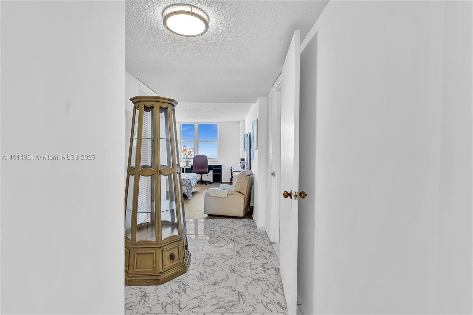 1865 S Ocean Dr # 19E