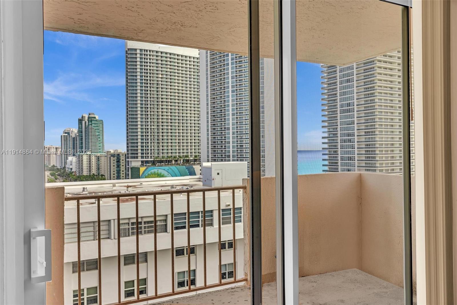 1865 S Ocean Dr # 19E
