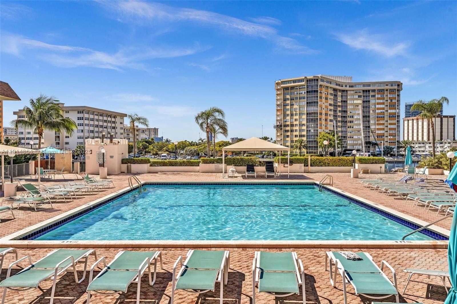 1865 S Ocean Dr # 19E