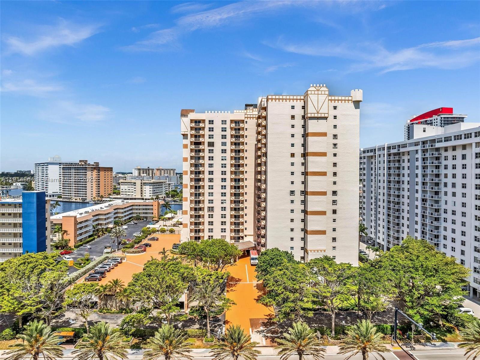 1865 S Ocean Dr # 19E