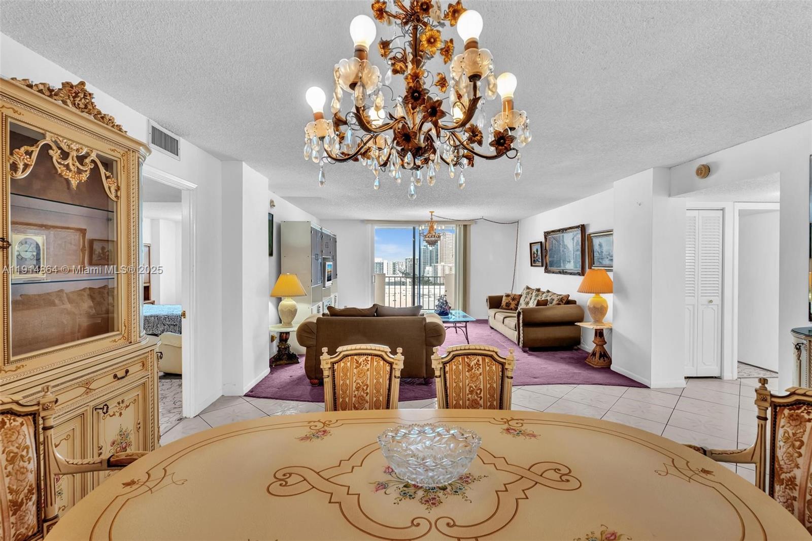 1865 S Ocean Dr # 19E