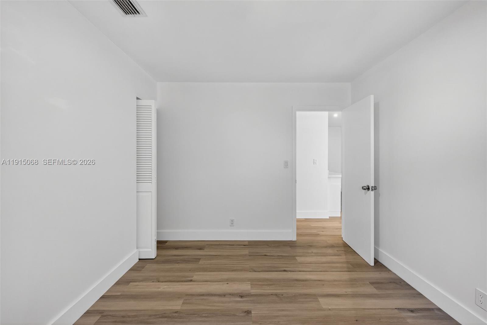 11301 NW 39th St Unit: W