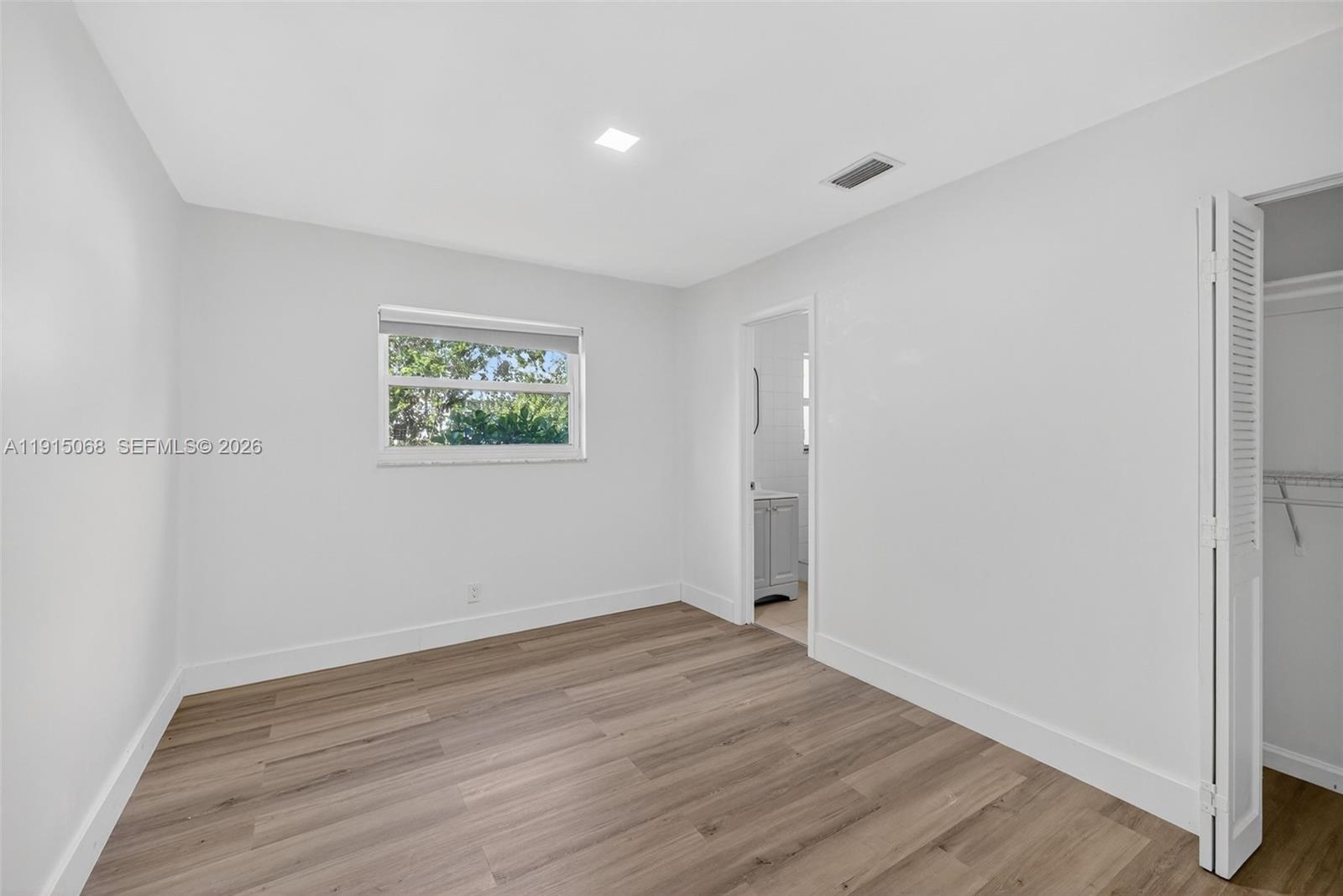 11301 NW 39th St Unit: W