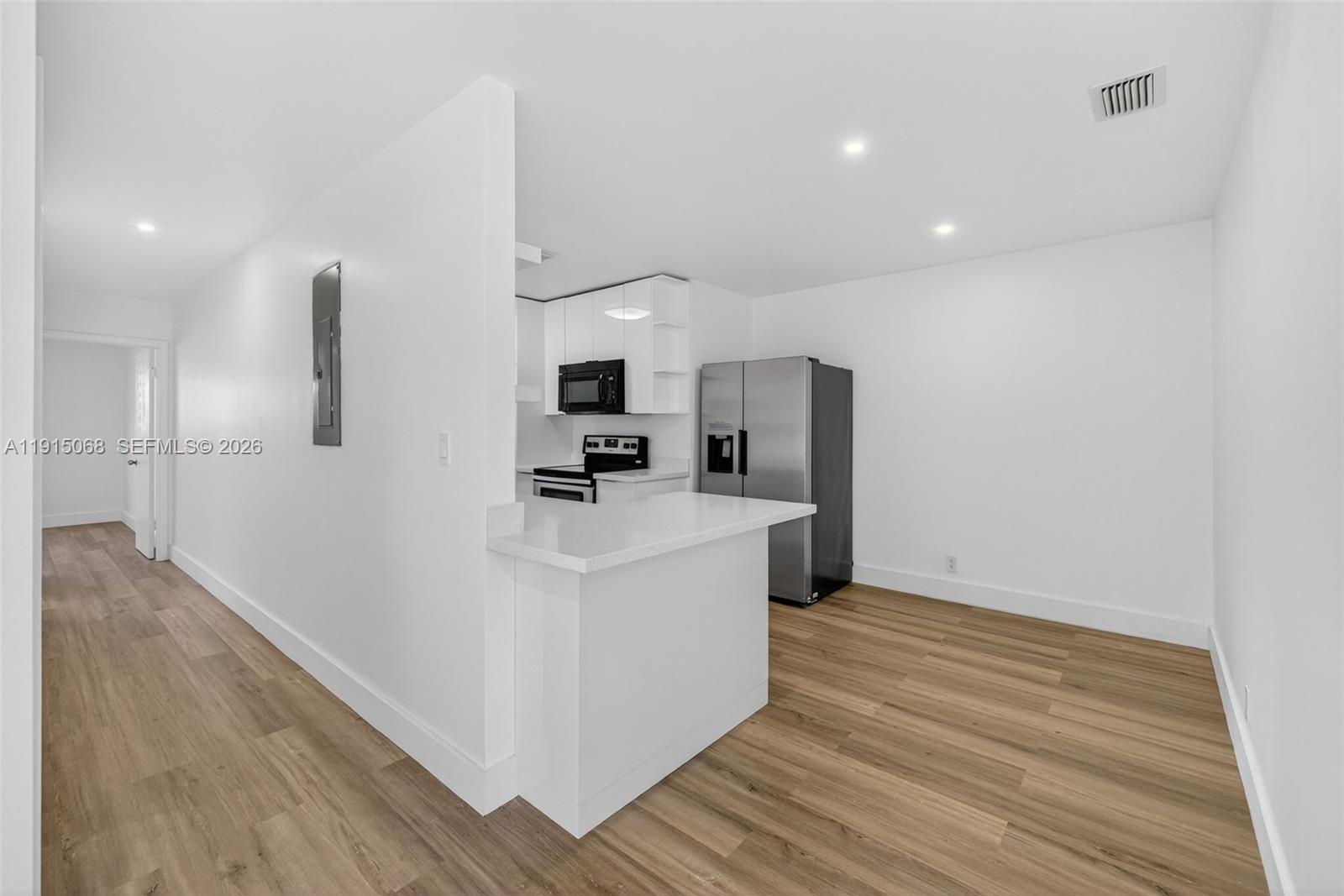 11301 NW 39th St Unit: W