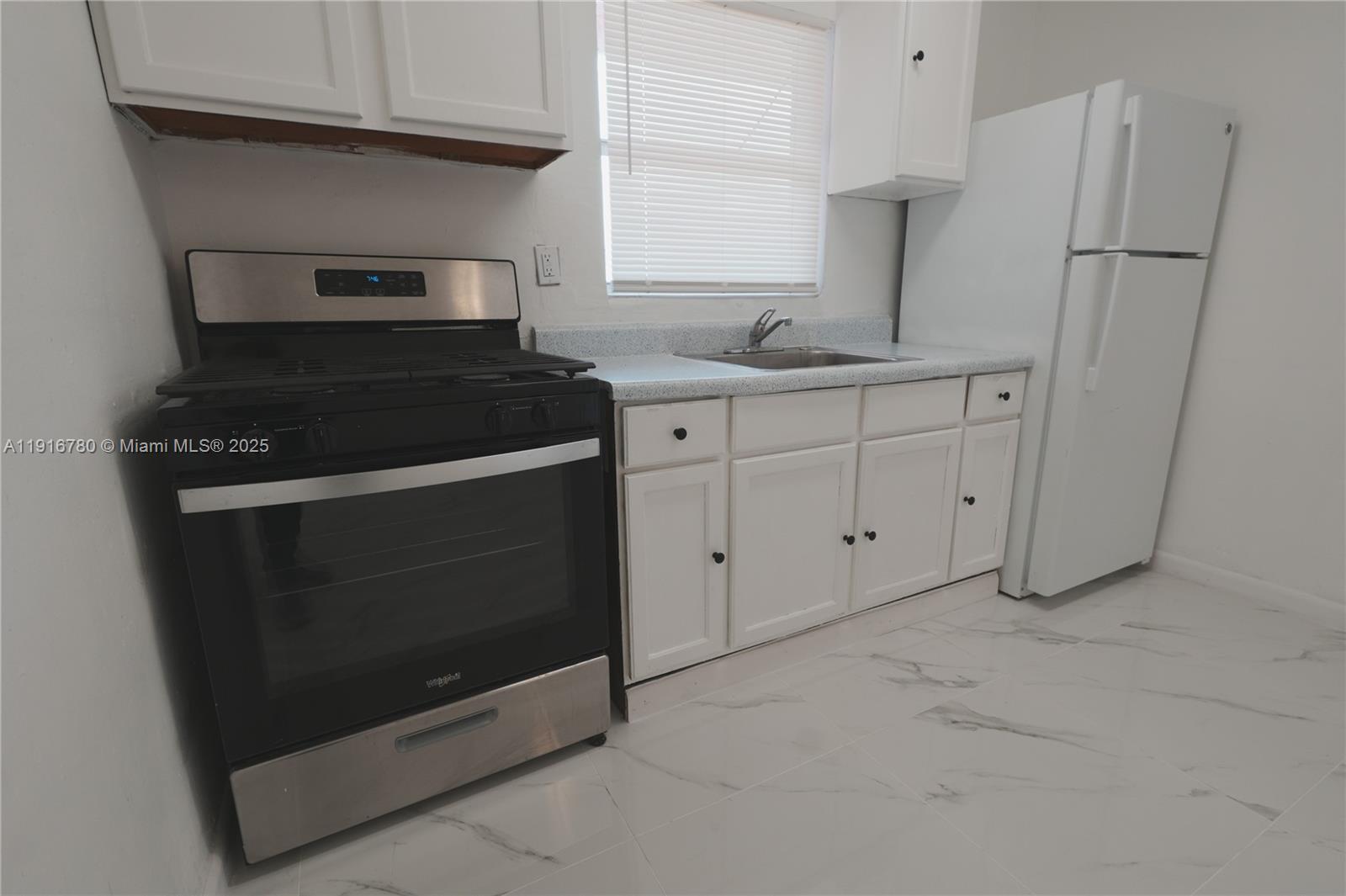 1245 W 24th St # 210