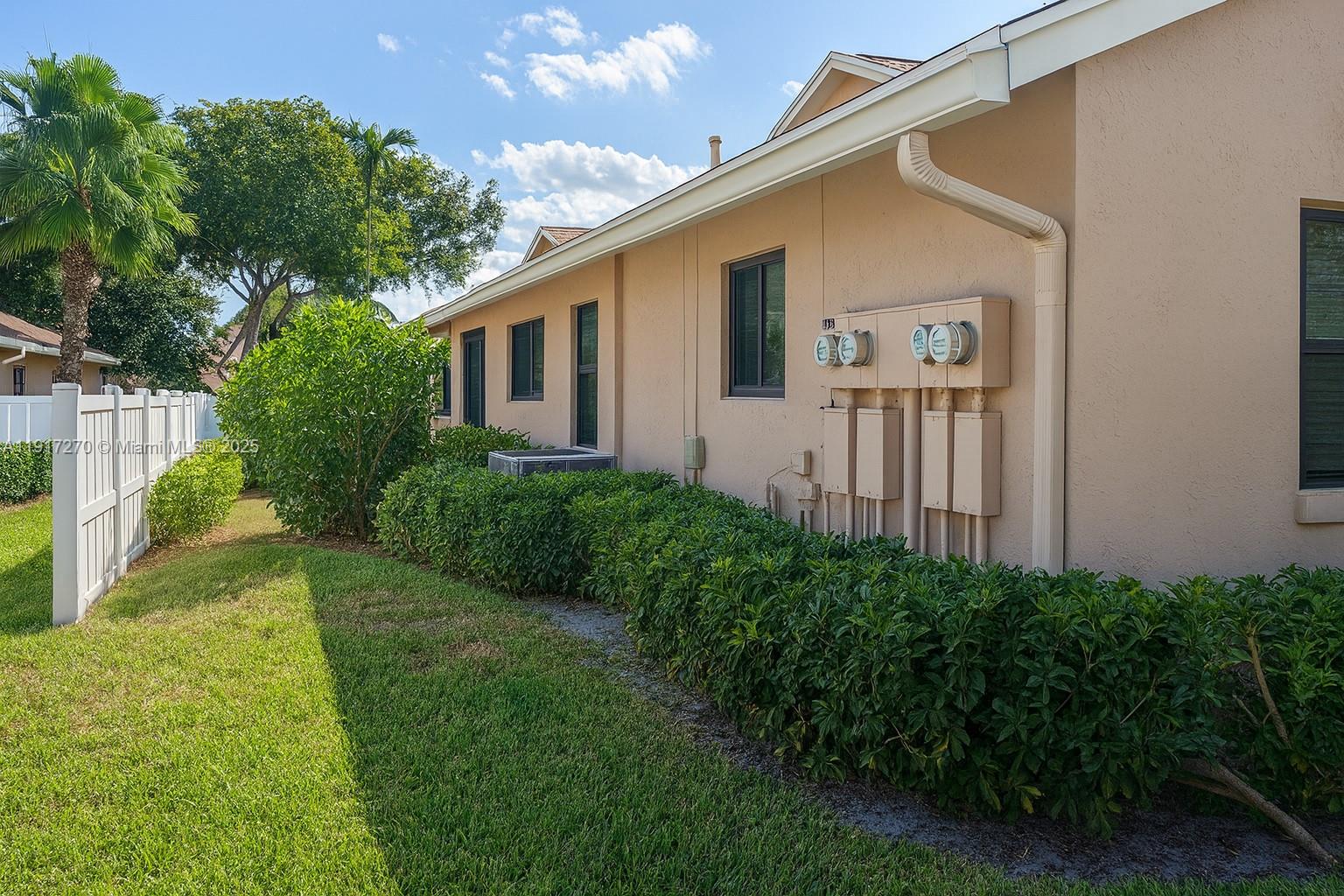 8190 Springtree Rd # 8190