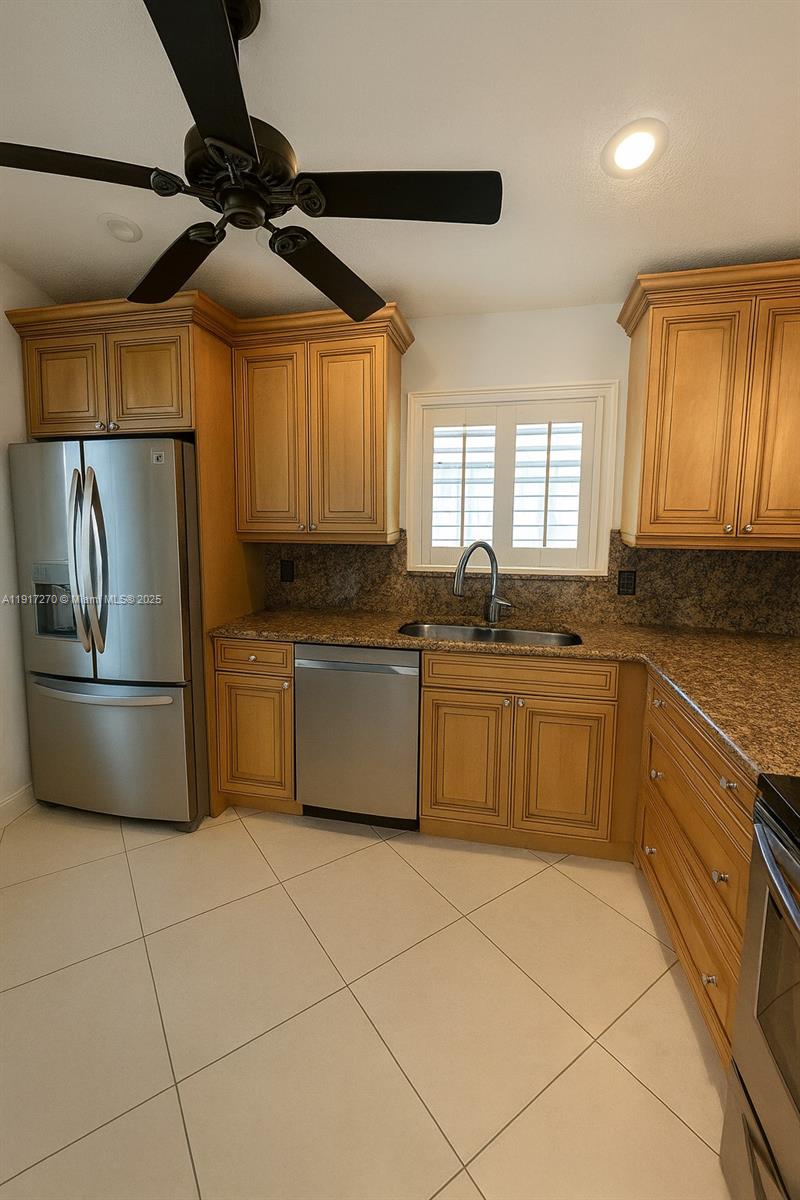 8190 Springtree Rd # 8190