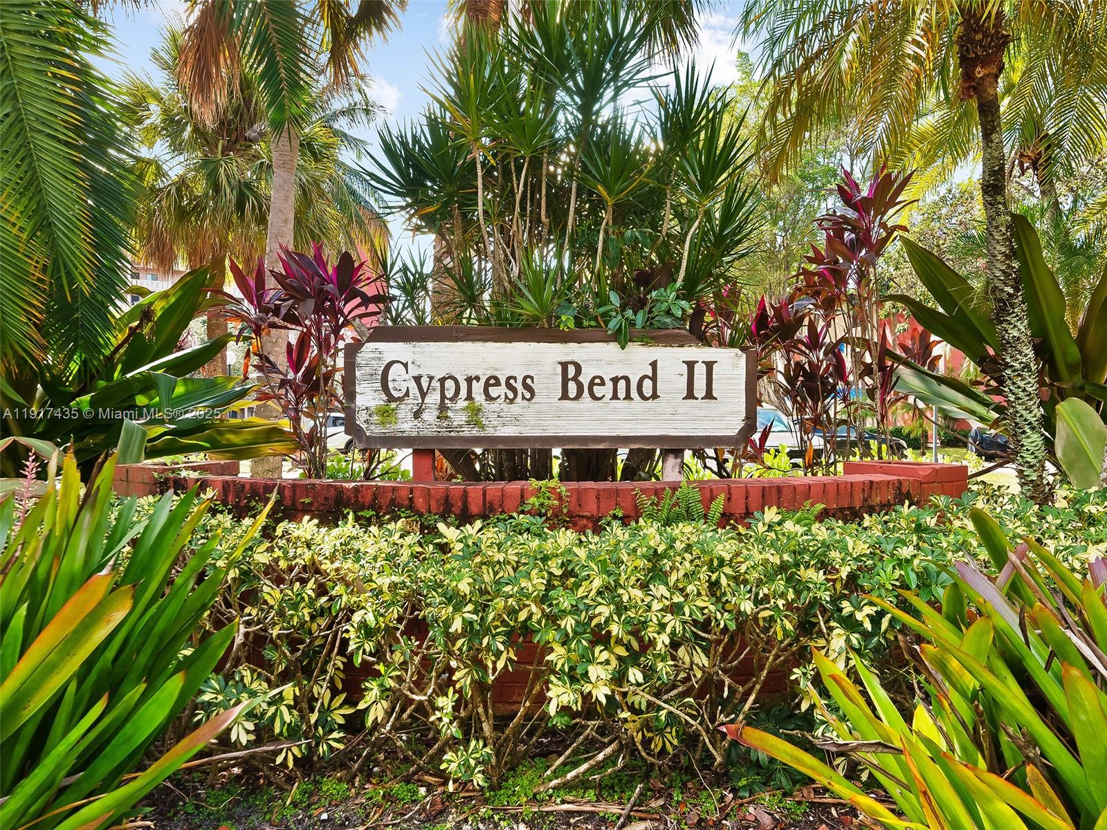 2202 S Cypress Bend Dr # 204