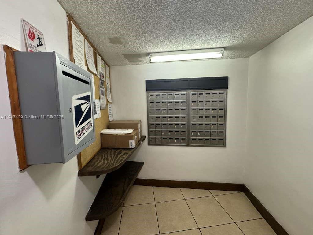 3730 Inverrary Dr # 3U
