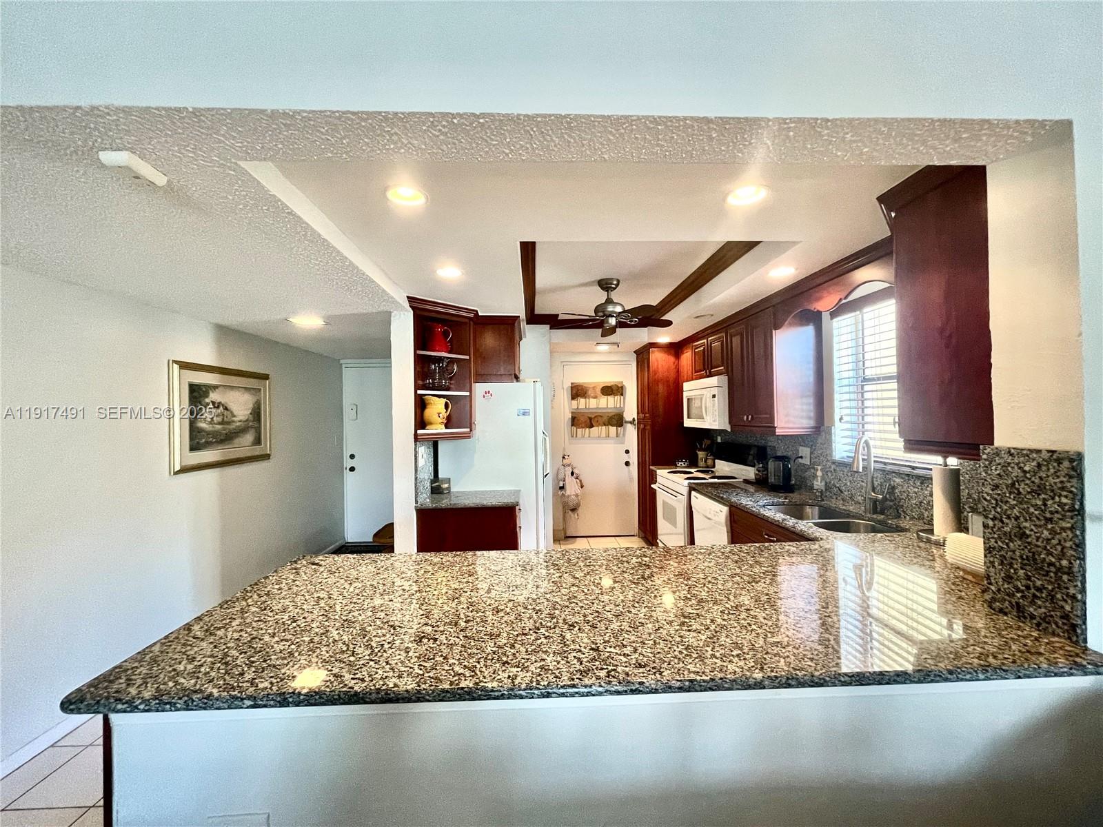 2309 S Cypress Bend Dr # 311