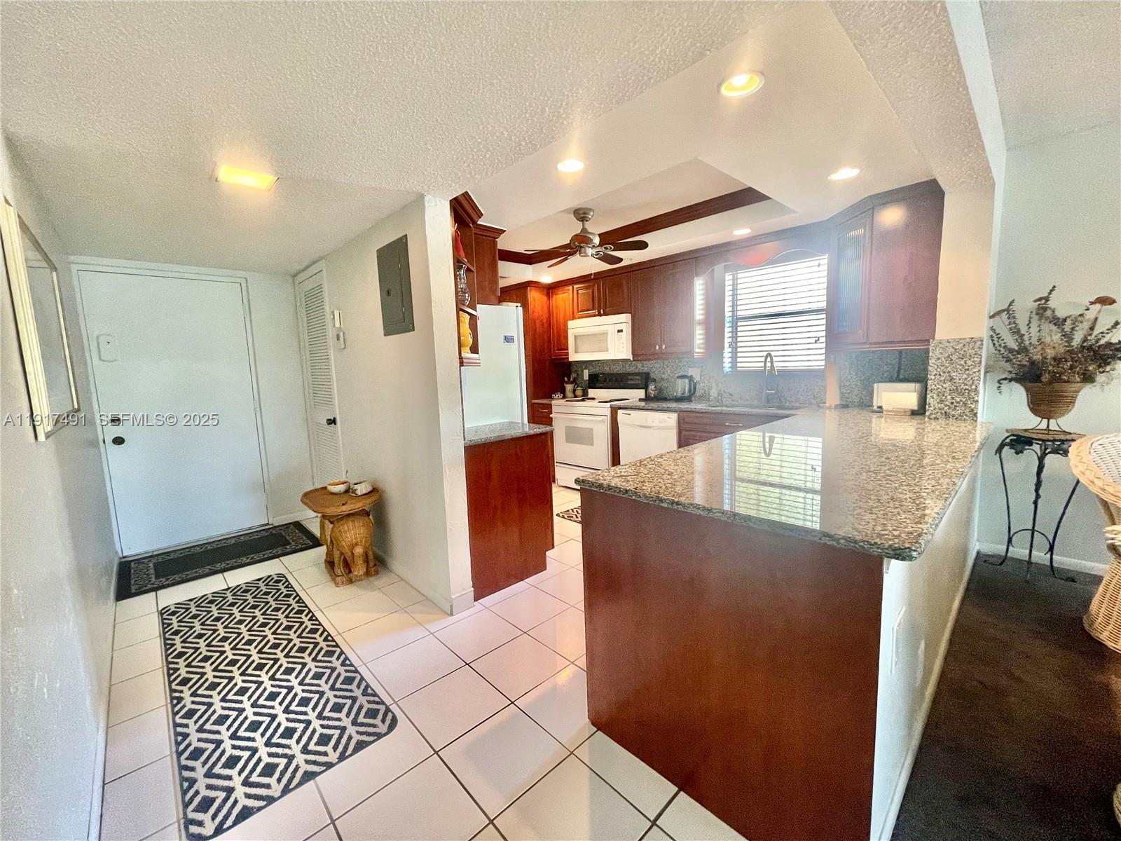 2309 S Cypress Bend Dr # 311