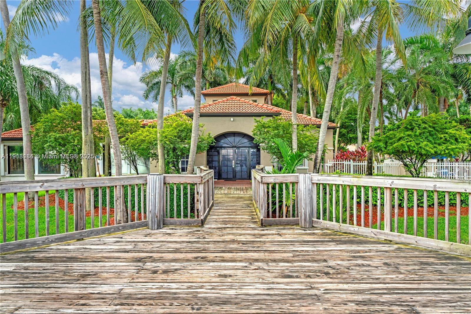 12101 SW 135th Ter