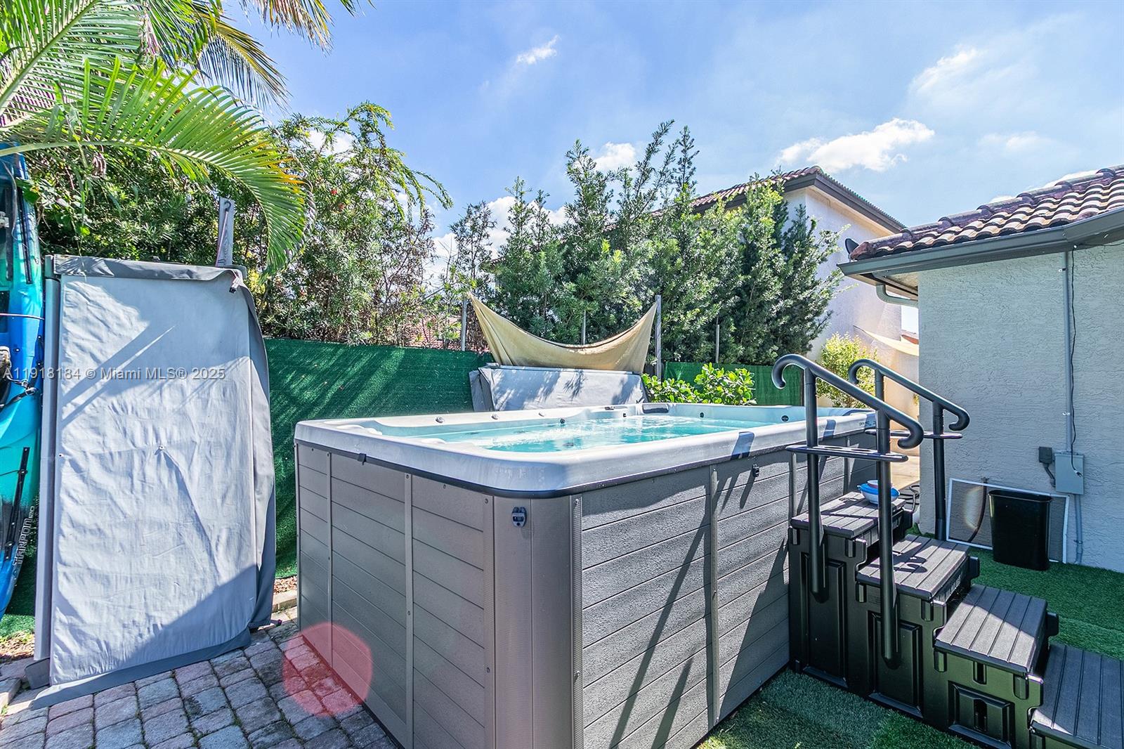 12101 SW 135th Ter