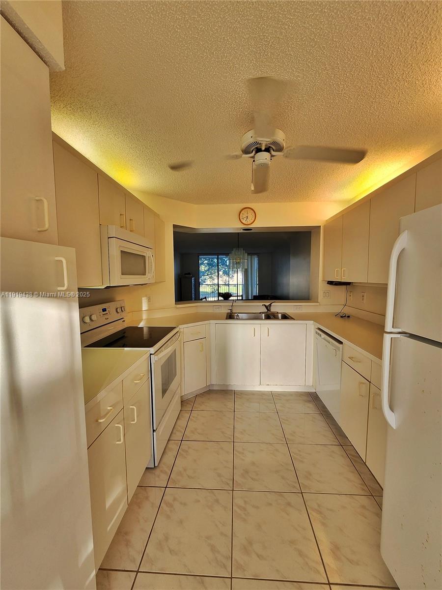 7852 Trent Dr # 206