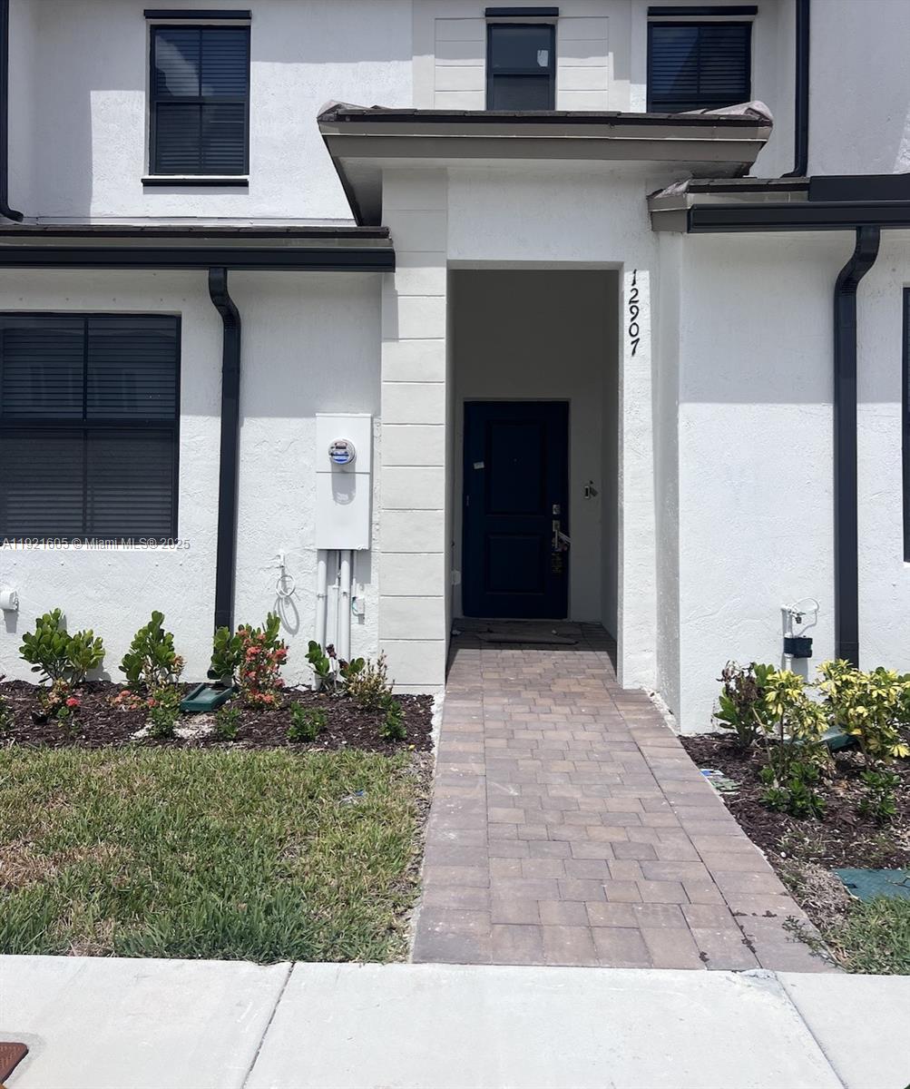 12015 SW 233rd Ter