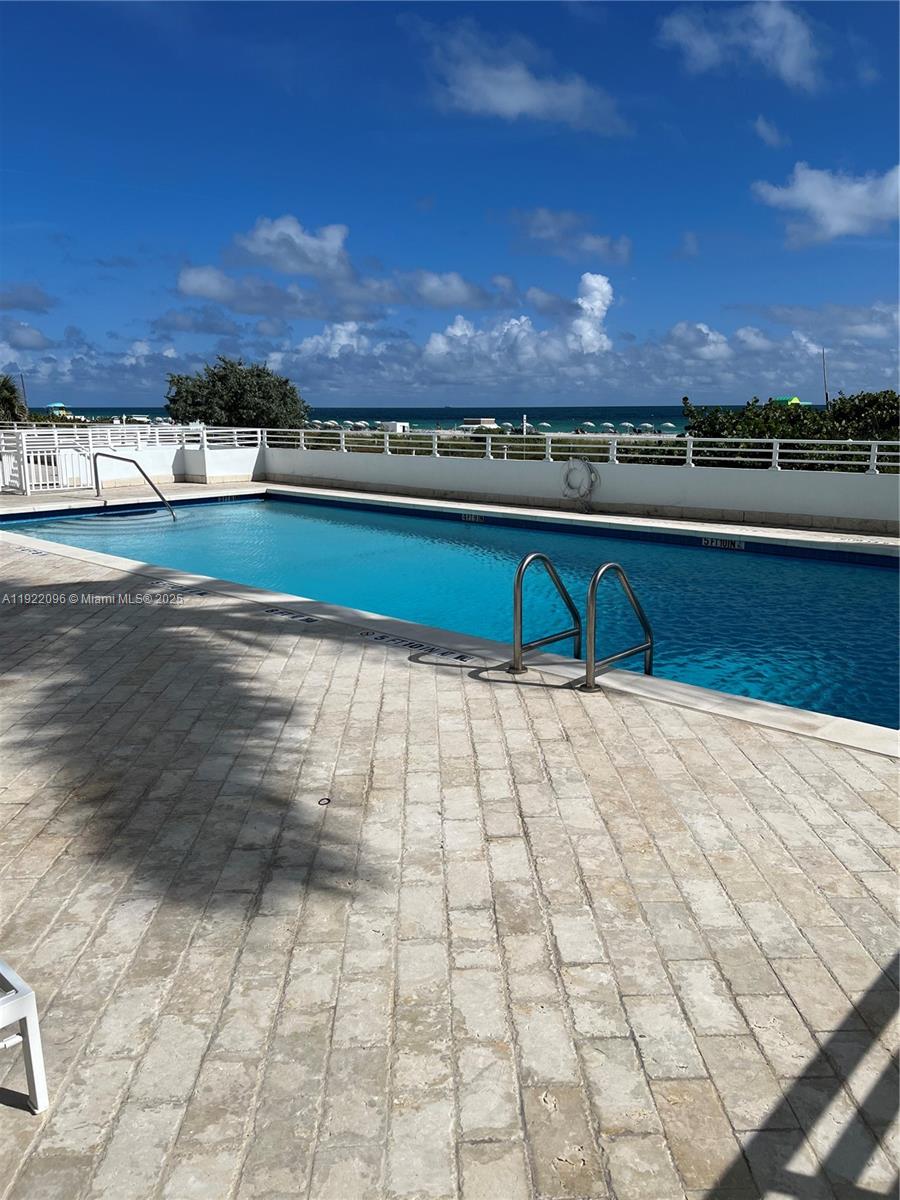 345 Ocean Dr # 523
