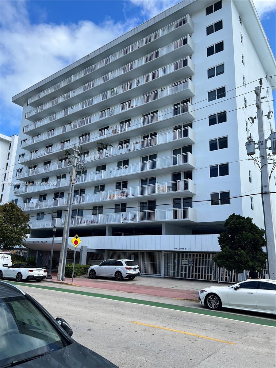 345 Ocean Dr # 523