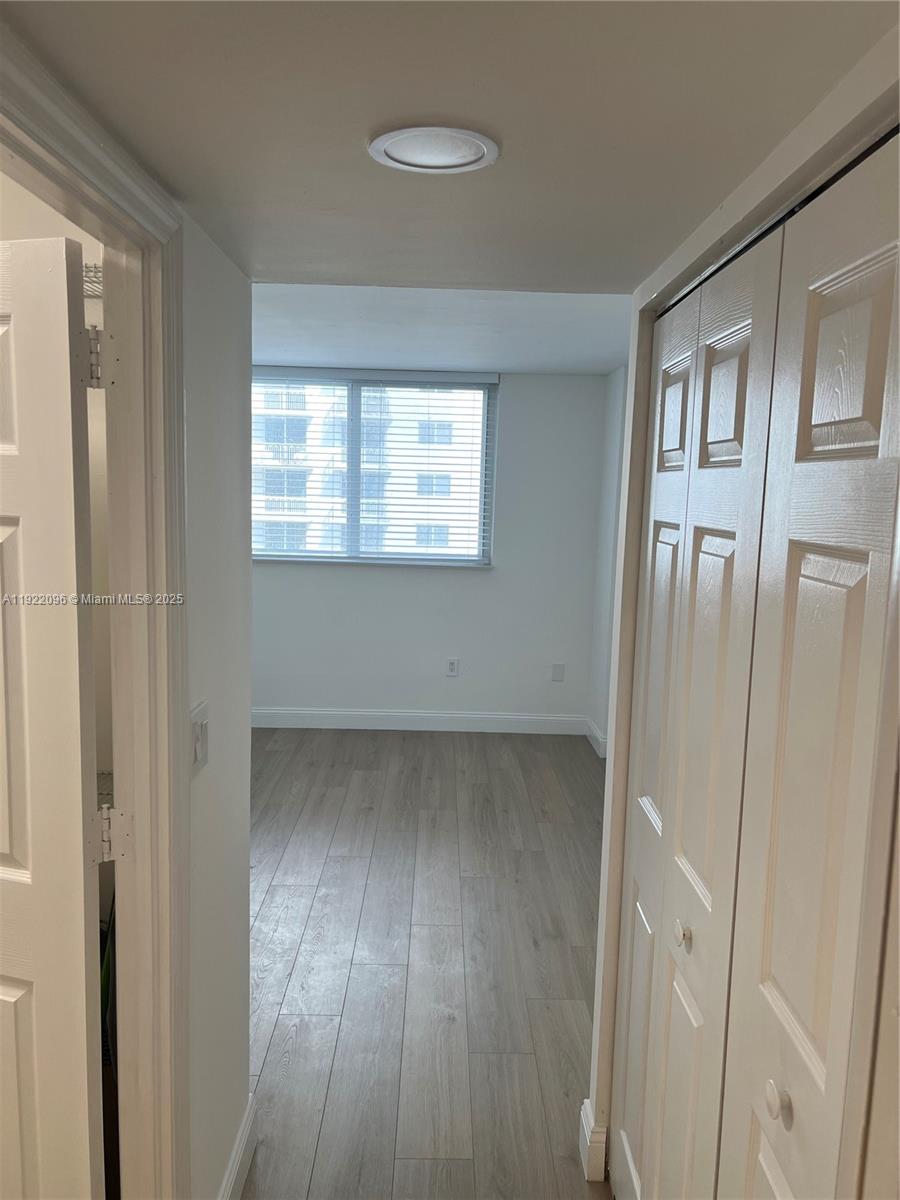 345 Ocean Dr # 523