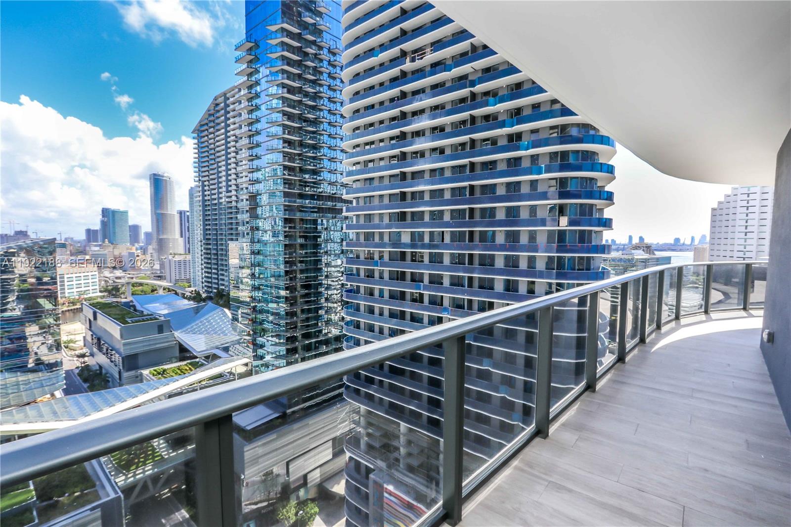 45 SW 9th St # 2201